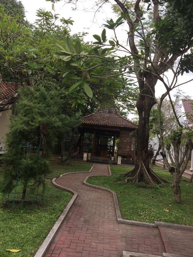 Hôtel Omah Kertonegoro à Yogyakarta Extérieur photo