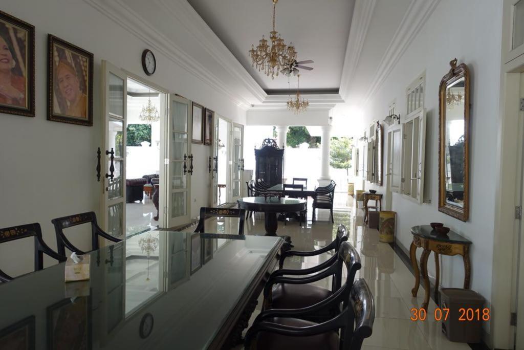 Hôtel Omah Kertonegoro à Yogyakarta Extérieur photo
